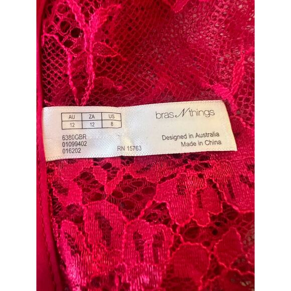 Bra N Things Red Semi Sheer Lace With Eyelash Lace And Side Slits Size 8 - Picture 3 of 5